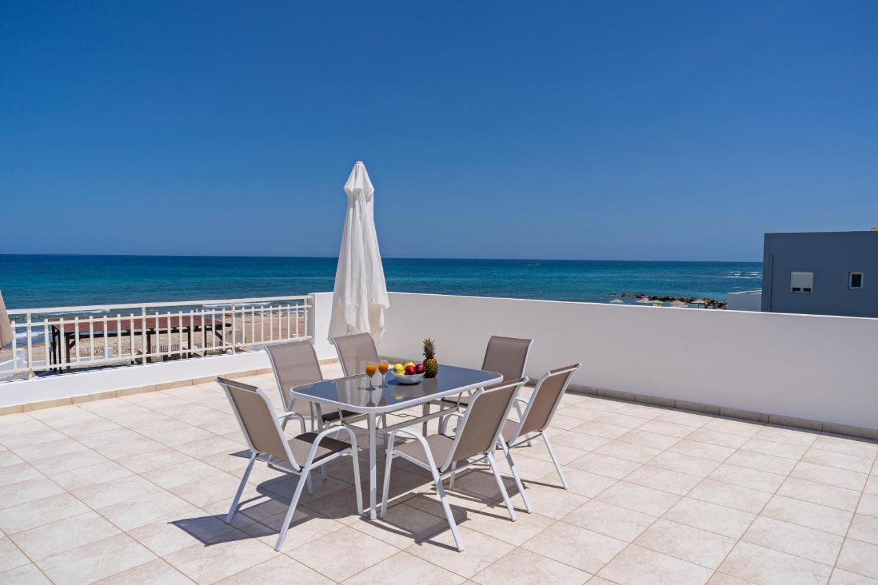 Azure Seaside Apts Magnisía Exterior foto