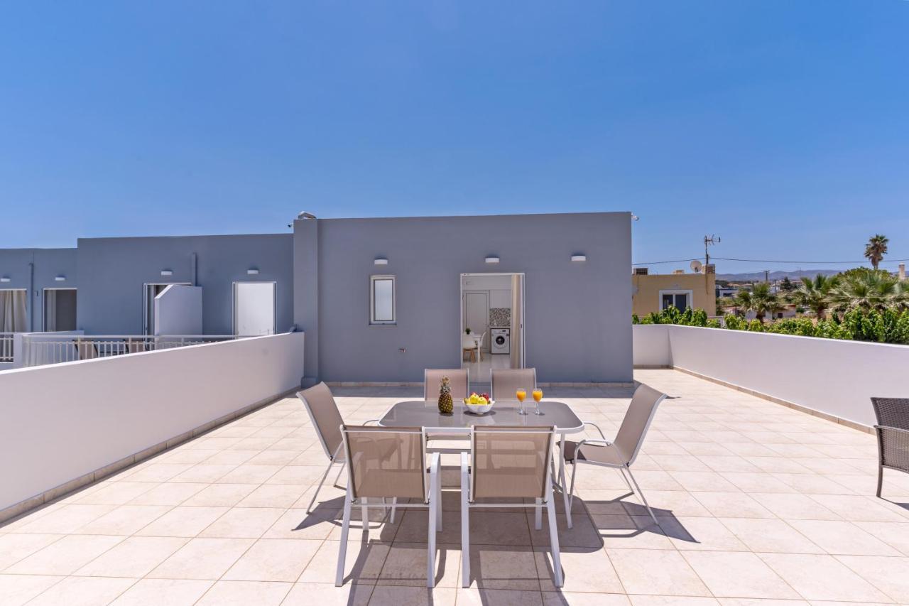 Azure Seaside Apts Magnisía Exterior foto